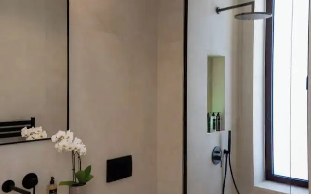 Seanatra Luxury Villas