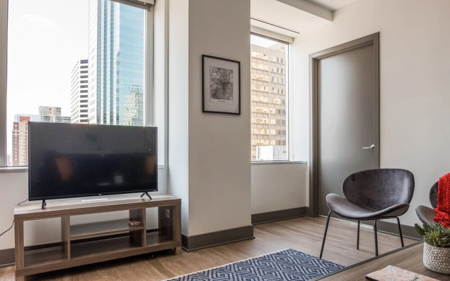 FRONTDESK The Grand Apts Downtown Kansas City