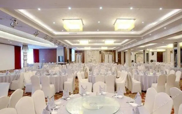 Xiong Zhen Hotel