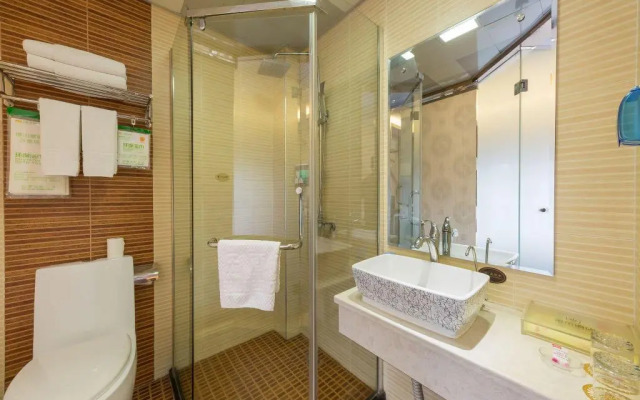 Rong Le Business Hotel