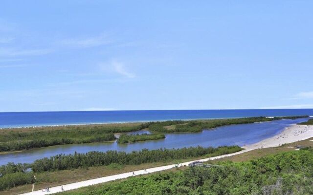 Seaview Condo #24950