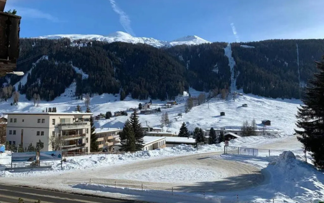 Haus Albertihof: 3-Zimmer-Wohnung an Top-Lage in Davos-Platz