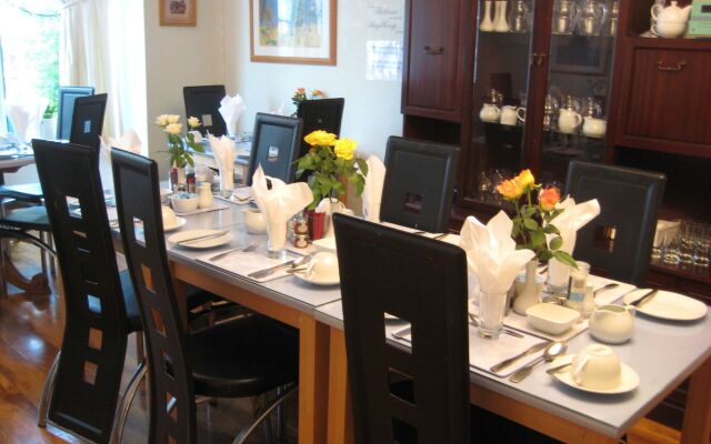Riversvale Hotel