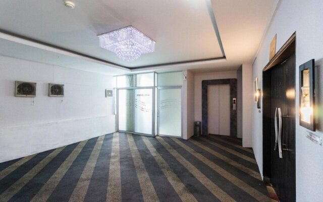 Candi Hotel