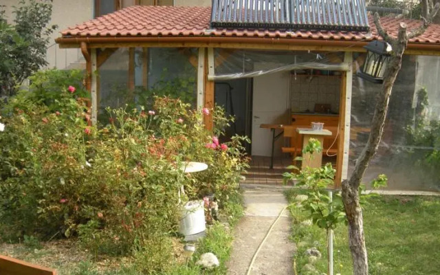 Guest House Happiness