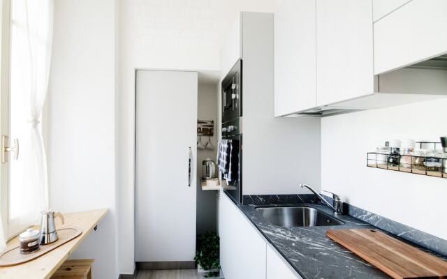 MyHomeInComo - S&O Apartment