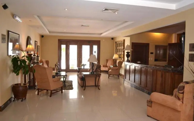 Best Western Plus Cumbres Aeropuerto