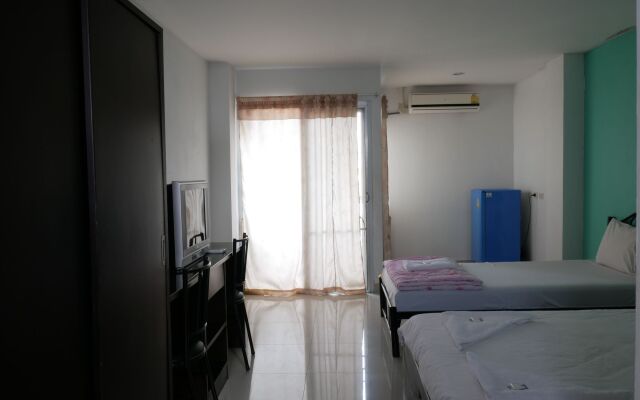 Siriwan Grand Garden Apartment