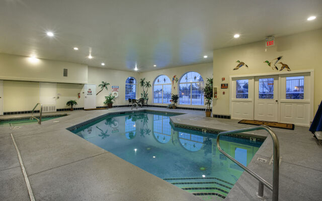 Prospector Hotel and Casino