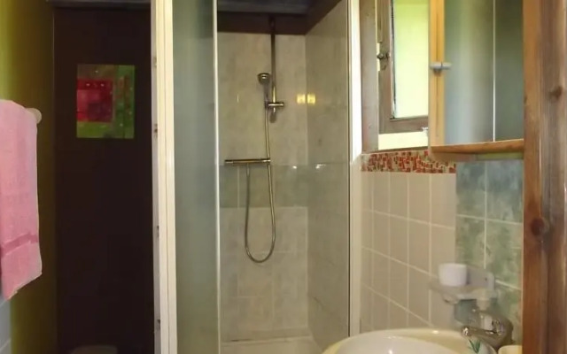 Chambres dHôtes-Ferme Equestre Les Revers