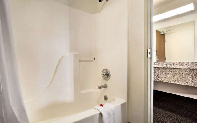 Travelodge by Wyndham Winslow