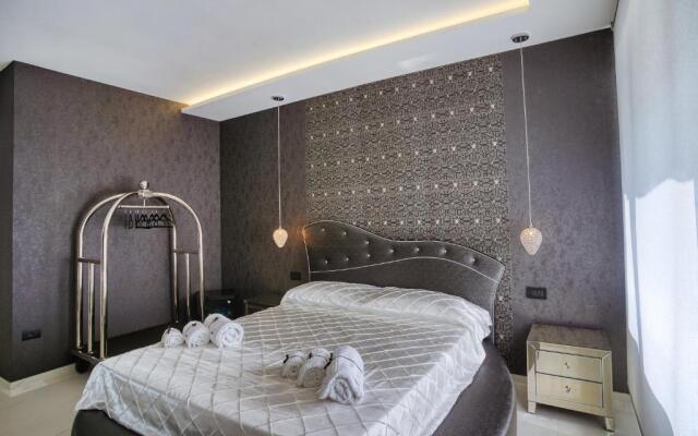 Distinto Suite & Rooms