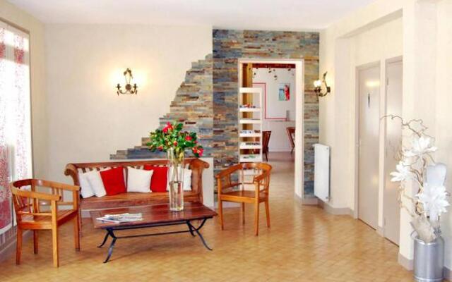 Logis Auberge De La Mandrie