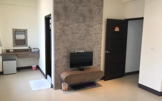 Travel Happiness Homestay