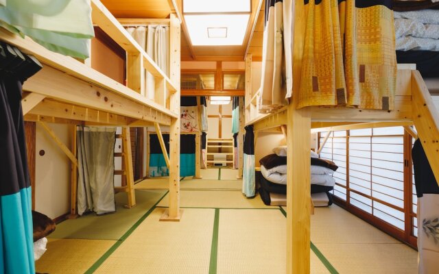 Couch Potato Hostel