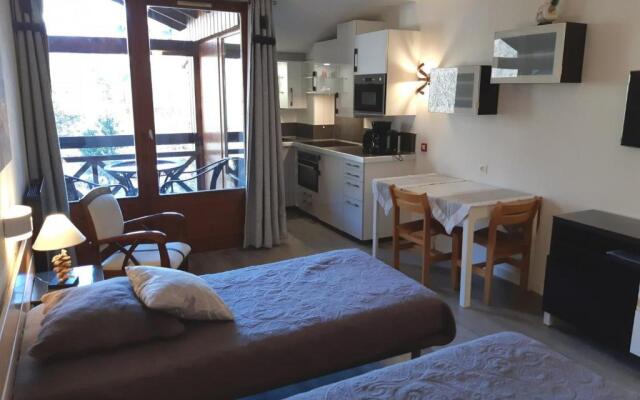 Appartement Brides-les-Bains, 1 pièce, 4 personnes - FR-1-512-149