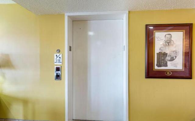 Rodeway Inn & Suites Birmingham I-59 exit 134