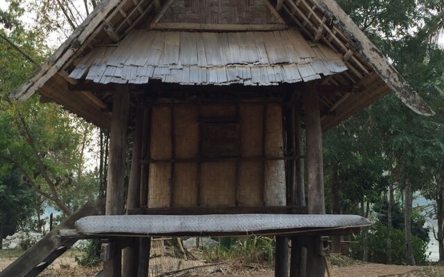 On The Mekong Resort