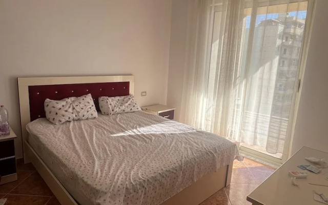 Inviting 2-bed Apartment in Durrës