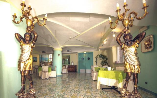 Hotel Carlo Magno