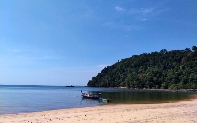 Nattida Bungalow & Hashery @ Koh Phayam
