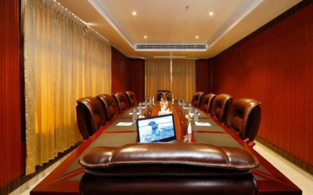 Hotel Park Residency