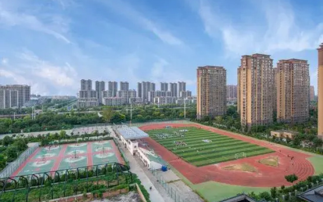 Zhongquan Junlin International Hotel (Fuyang Linquan County Government Branch)