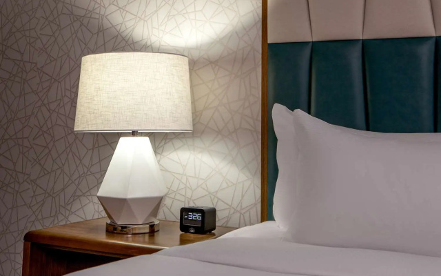 DoubleTree by Hilton Hotel Boston - Westborough