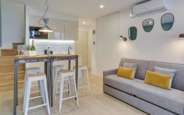Bastille ChicSuites
