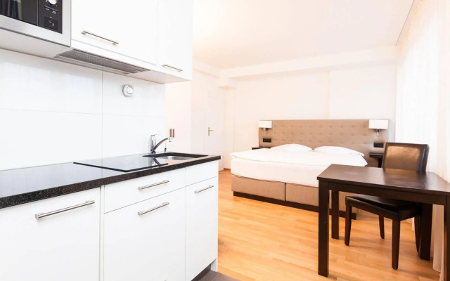 Swiss Star Longstreet