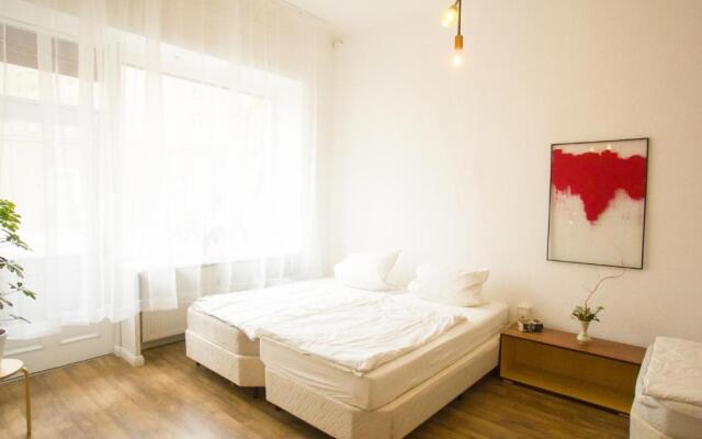 Central , 3 rooms in Frankfurter Tor