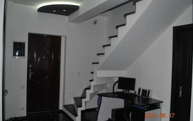 Iraklis Apartment with Terrace