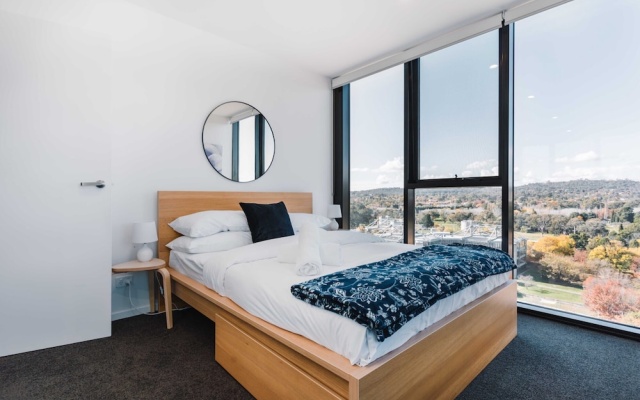Lovely Sunny 2-bedroom Apartment With Pool and Gym – Guest Rooms – Phillip