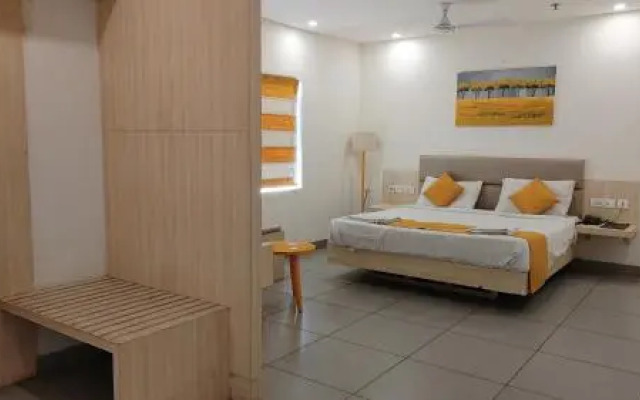 The Yellow Hotels by Festin