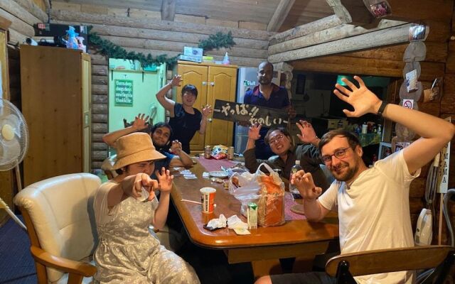 Guest House Long Island - Hostel