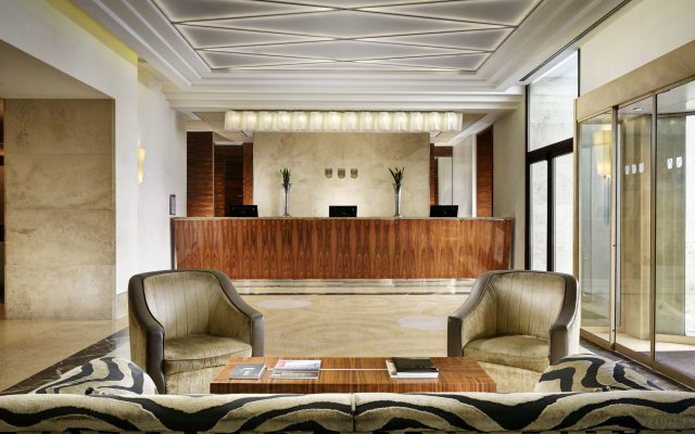 UNA HOTELS Decò Roma