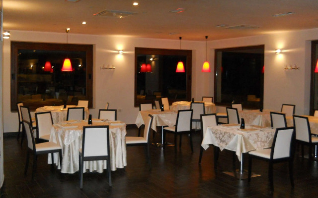 Buddi Hotel