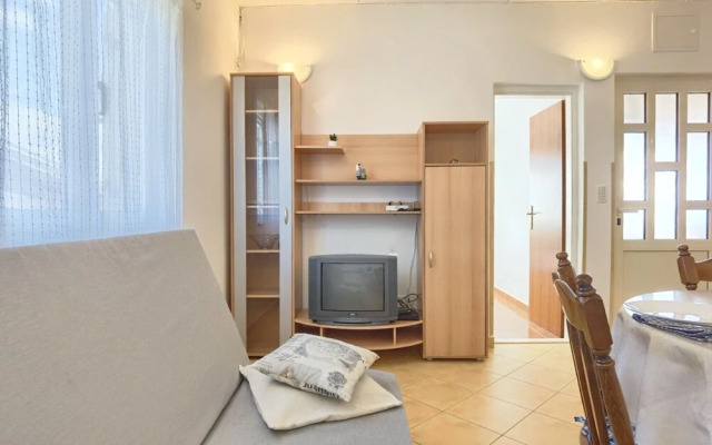 Jera - Barbecue and Free Berth for Boat - A1