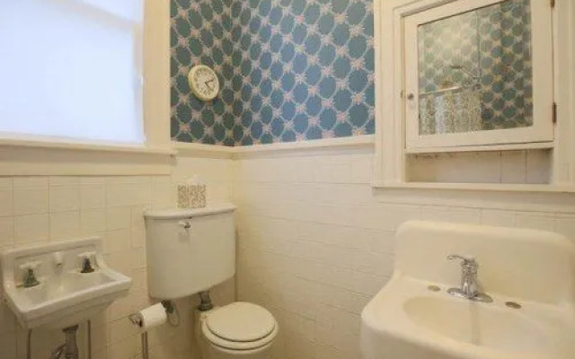 The Hinson House Bed & Breakfast