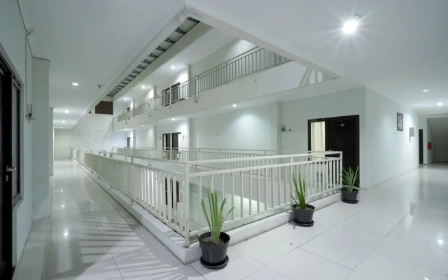 Dparagon Bukit Sari