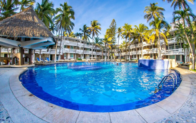 Mar Paraiso Queen