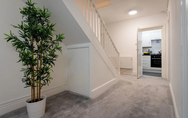 Brand New! Torquay Heights Luxury Apartments