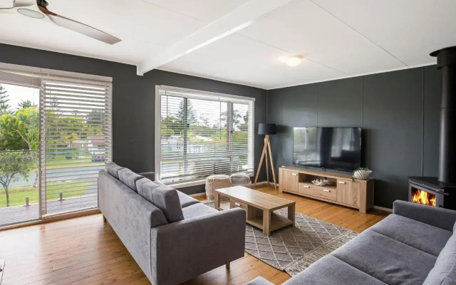 Sunfish - Pet Friendly - 4 Mins Walk to Beach