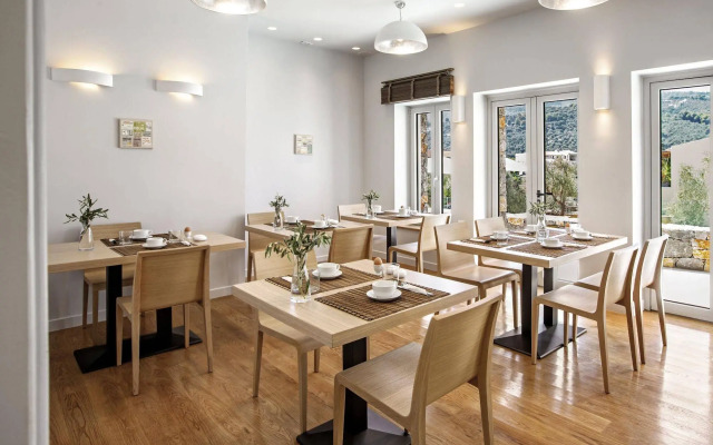 Mystery Skiathos Luxury Residence