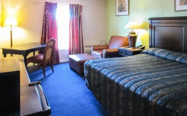 Howard Johnson by Wyndham Pecos