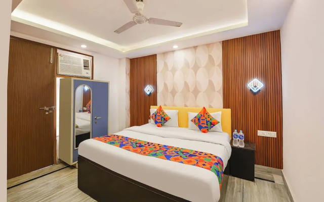 Fabhotel Ak Continental