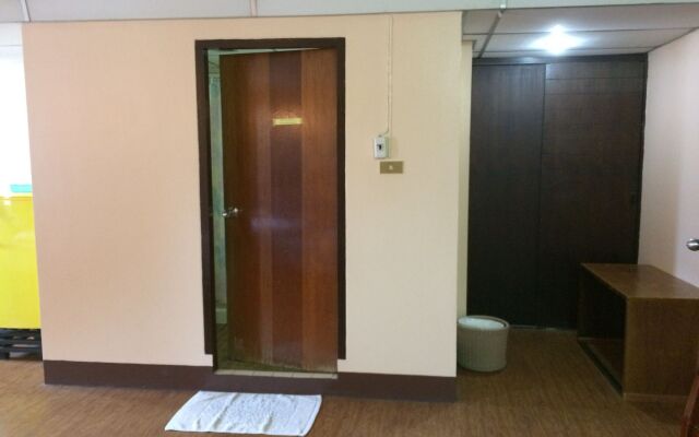 Lukmuang 2 Hotel