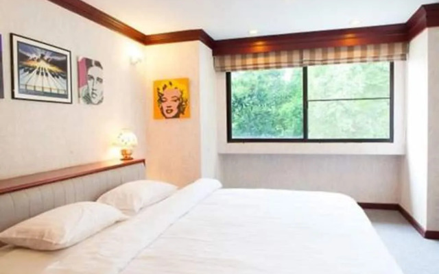 Issara at Cha-Um Beach Club