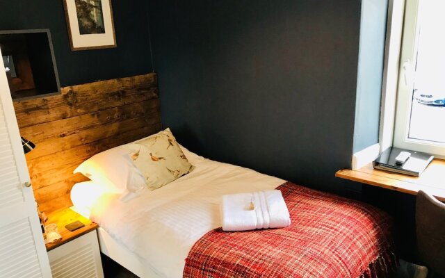 Lairds Lodge