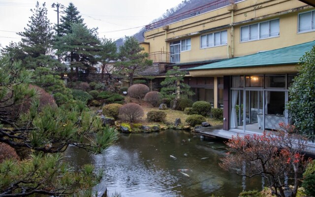 OYO Ryokan Tsuki no Niwa Bandai-Atami Onsen